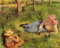 La merienda niño y joven campesino en reposo 1882 Camille Pissarro